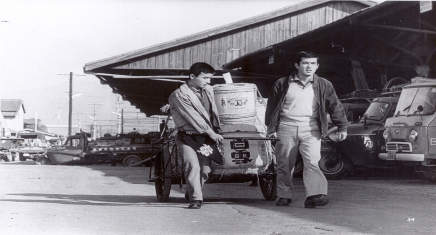 흐트러지다, 나루세 미키오, 98분, 1964