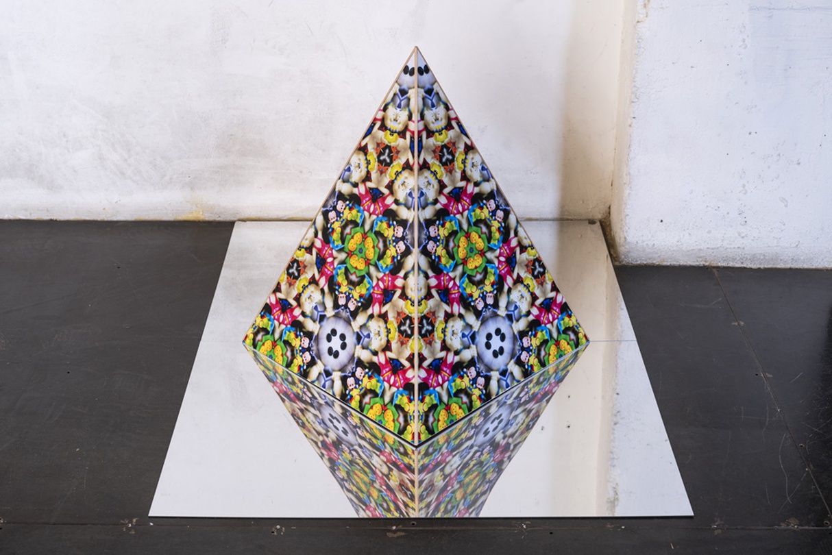 원동민_Pyramid_혼합매체_45x45x75cm_2020