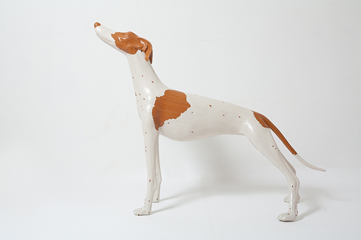 최형섭_Trophy_140x106x138cm_가죽, 혼합재료_2011