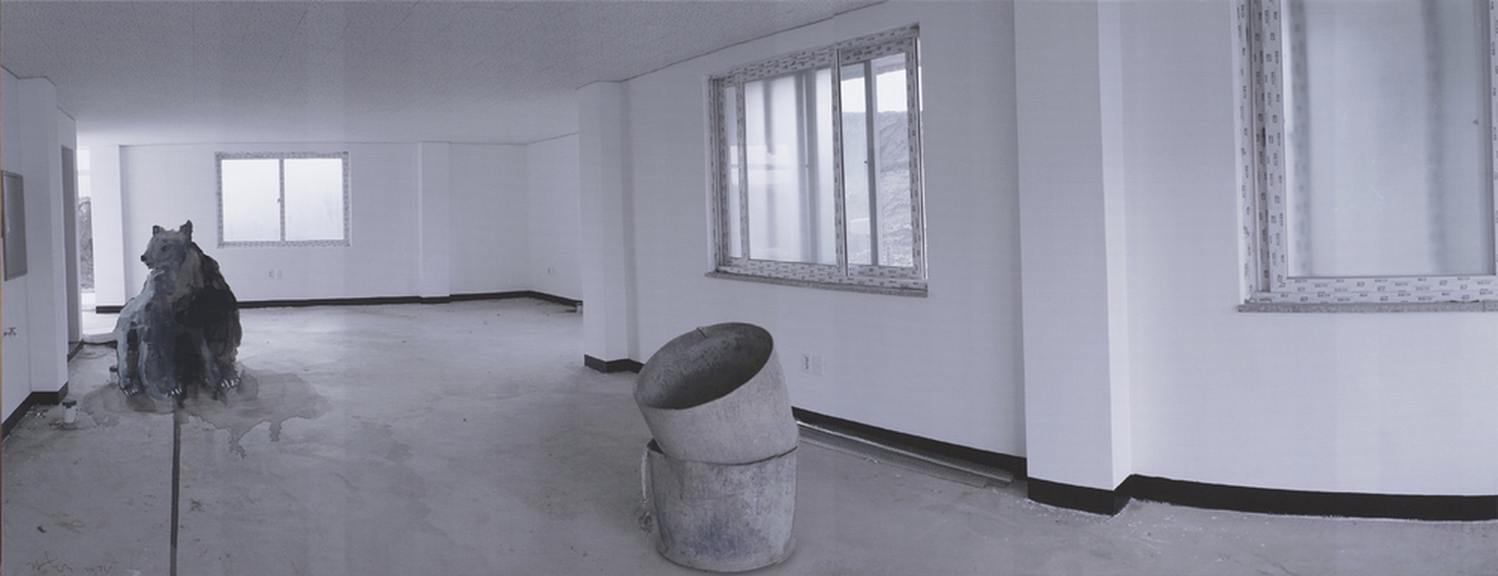 Honggoo Kang, Bear, acrylic on photo, 35x100cm, 2015