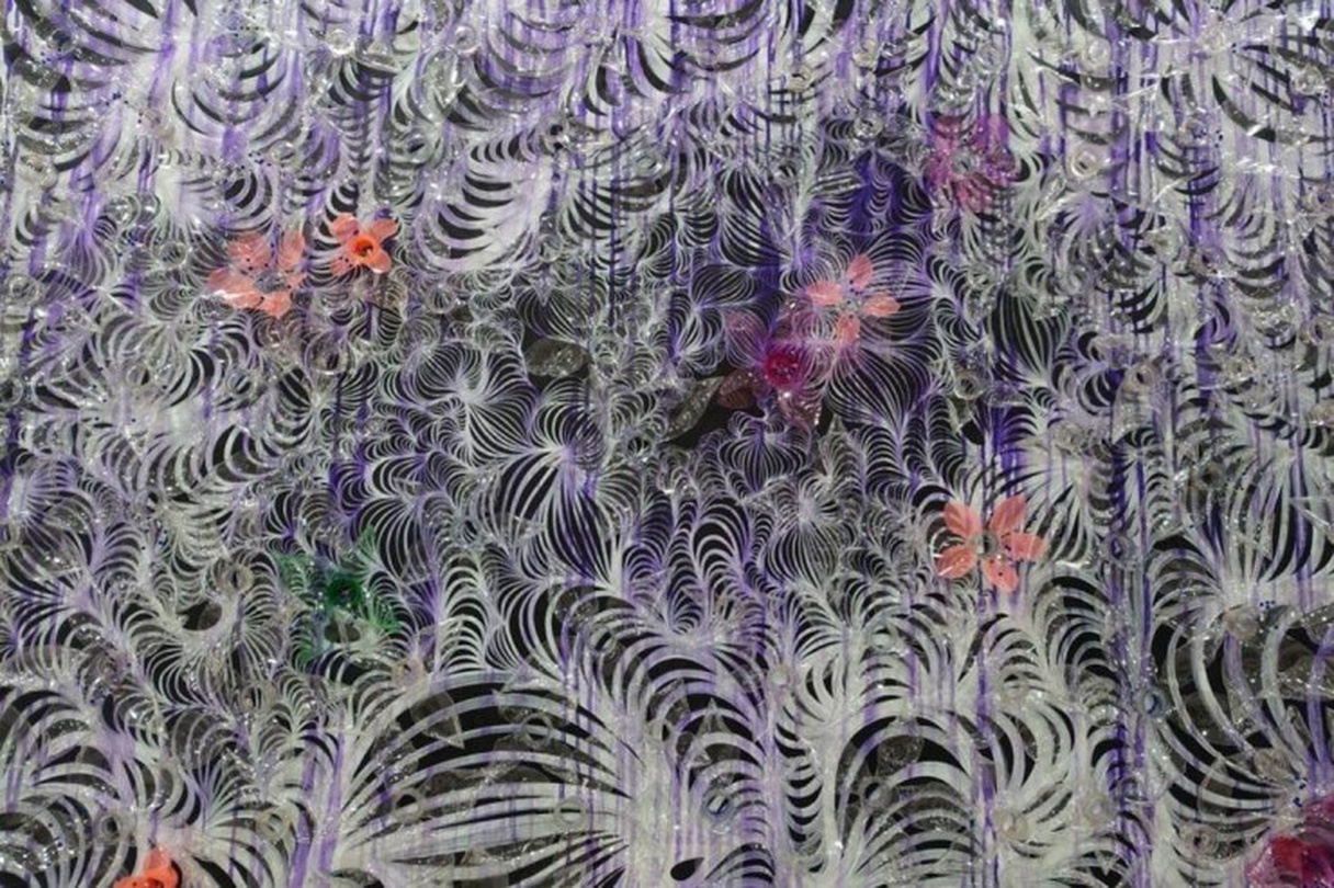 김경란, 보랏빛 세상 160 x 130 x 10cm 캔버스 드로잉, 페트병 입체기법 2016