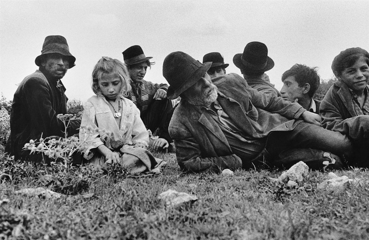 Romania, 1968 ⓒJosef Koudelka/Magnum Photos루마니아, 1968 ⓒ요세프 쿠델카/매그넘 포토스