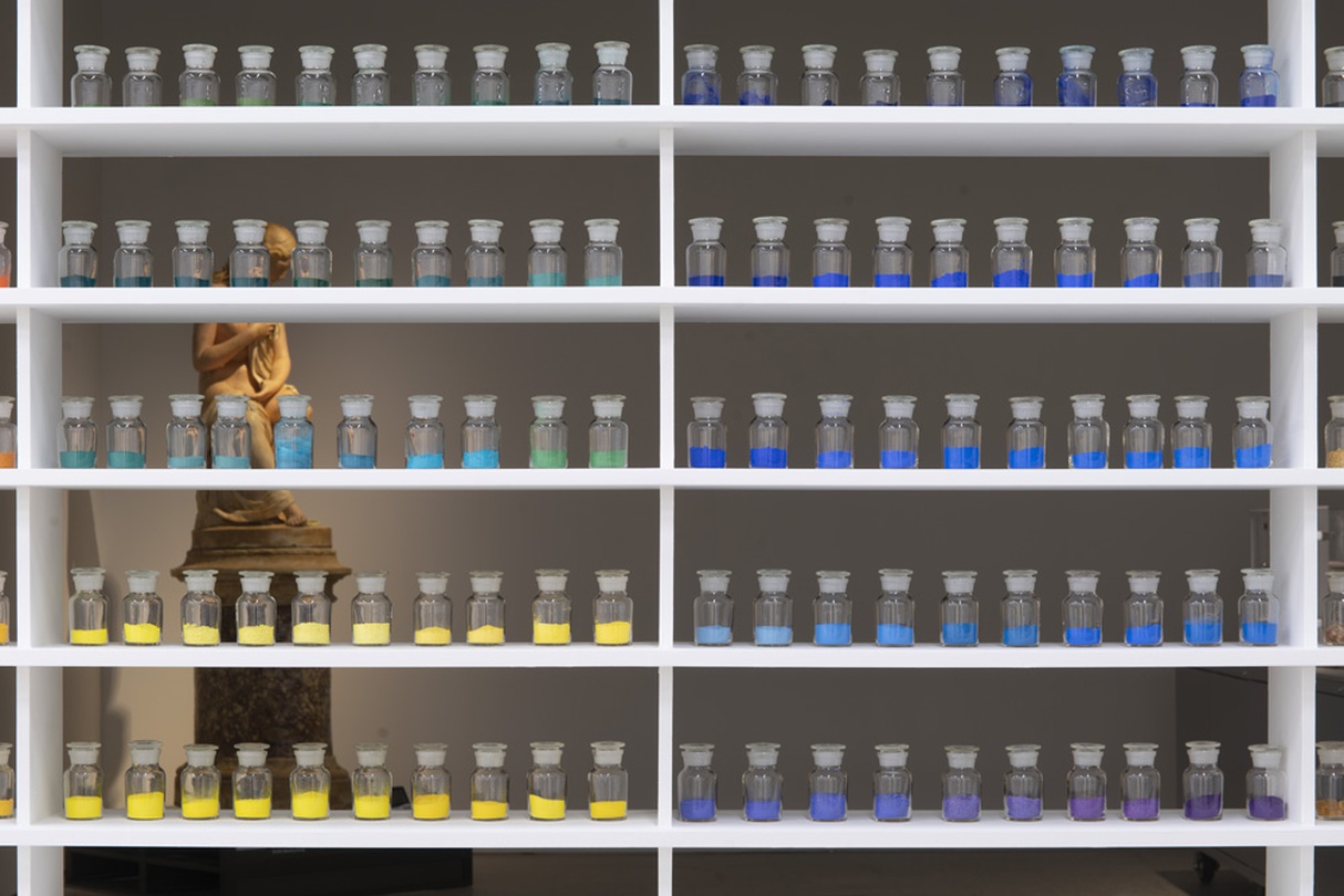 다양한 안료 500여 종