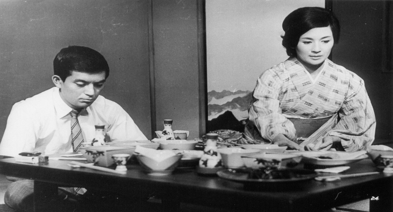 흐트러진 구름, 나루세 미키오, 108분, 1967