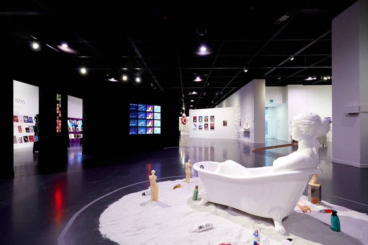 2016 SeMA Gold «X : 1990년대 한국미술» 전시전경 사진촬영 : 김상태